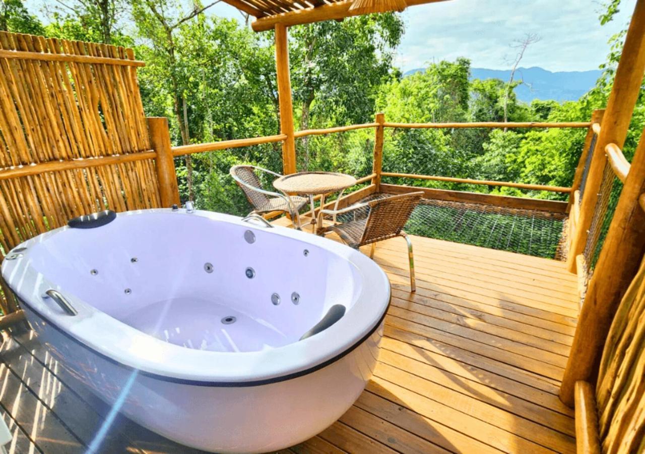 Tahaa Boutique Pensão Ilhabela